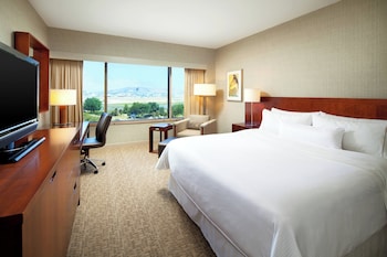 Traditional Room, 1 King Bed, Non Smoking