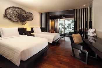 Junior Suite, 2 Twin Beds, Ocean View