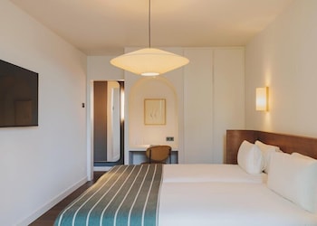 Gallery Room (terrace 4 pax)