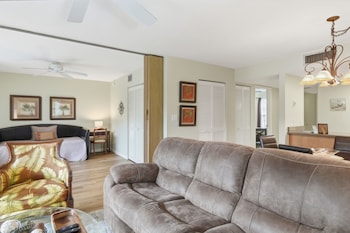 Standard Condo, 1 Bedroom