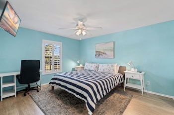 Premium Condo, 2 Bedrooms, Balcony, Resort View
