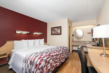 Deluxe Room, 1 King Bed (Smoke Free)
