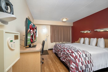 Deluxe Room, 1 King Bed (Smoke Free)