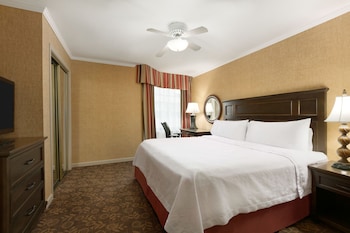 Suite, 1 King Bed, Non Smoking