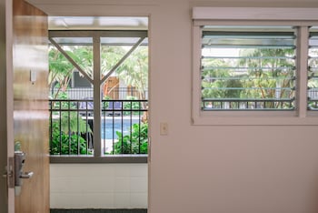 Room, 2 Double Beds, Poolside