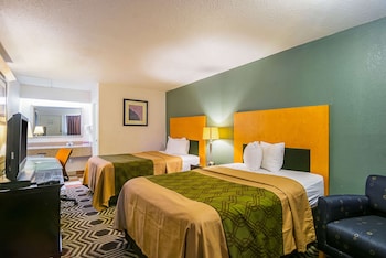 Standard Room, 2 Double Beds, Non Smoking