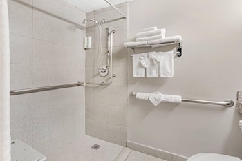 Room, 2 Queen Beds, Accessible, Non Smoking