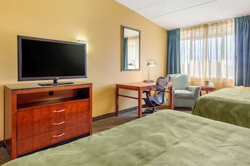 Room, 2 Queen Beds, Non Smoking