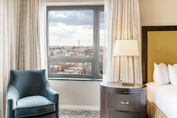 Room, 1 King Bed, City View