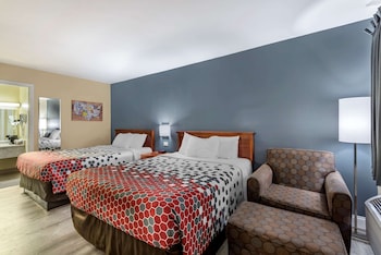 Room, 2 Queen Beds, Non Smoking