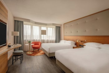 Superior Room, 2 Double Beds, Park View