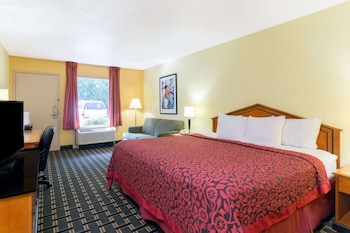 Standard Room, 1 King Bed, Smoking