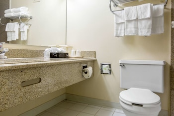 Standard Room, 2 Queen Beds, Non Smoking