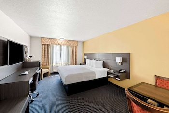 Standard Room, 1 King Bed, Non Smoking
