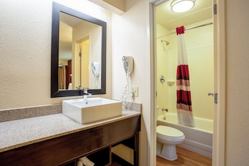 Superior Room, 1 King Bed (Smoke Free)