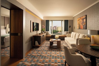 Suite (Lisbon)