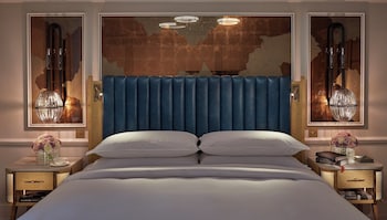 Superior Room, 1 King Bed