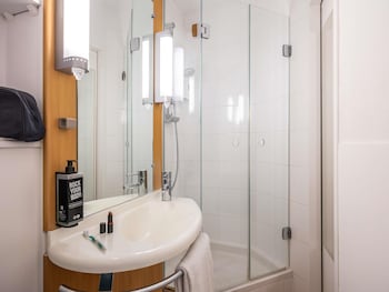 Standard Room, 1 Double Bed
