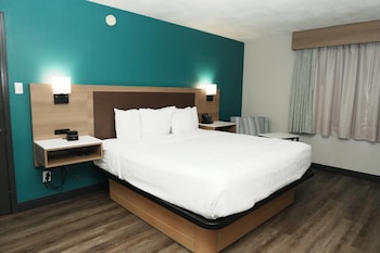 Suite, 1 King Bed, Non Smoking