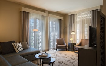 Presidential Suite, 1 Bedroom, Non Smoking (1 King Bed)