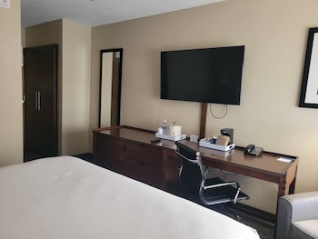 Standard Room, 1 King Bed, Non Smoking