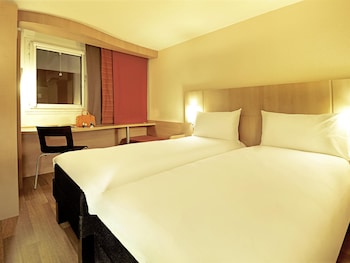 Standard Twin Room, 3 Twin Beds