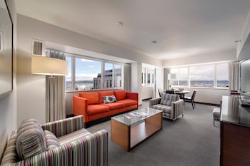 Superior Suite, 1 King Bed (Patron Club King Suite)
