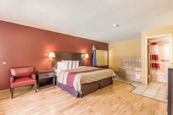 Superior Room, 1 King Bed, Non Smoking, Jetted Tub
