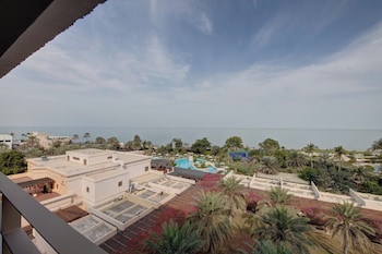 Room, 2 Queen Beds, Non Smoking, Balcony (Top Floor, Sunset View)