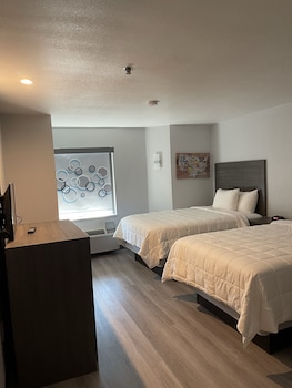 Standard Room, 2 Double Beds, Non Smoking