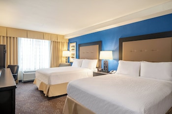Standard Room, 2 Queen Beds, Accessible (Mobility)