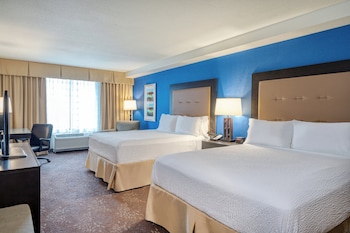 Standard Room, 2 Queen Beds, Accessible (Mobility)