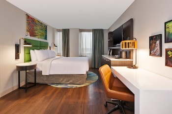 Standard Room, 1 Queen Bed
