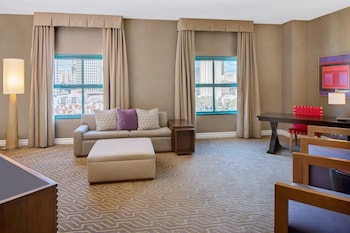 Luxury Suite, 1 King Bed, Balcony, Bay View