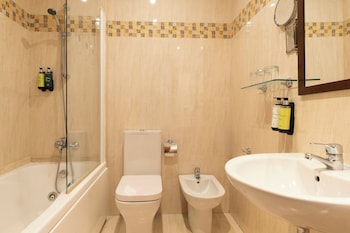 Classic Double or Twin Room