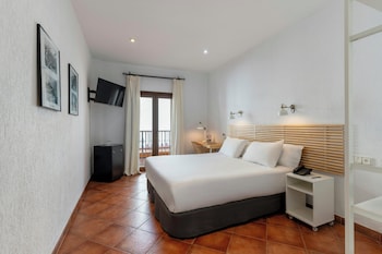 Classic Double or Twin Room