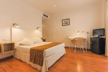 Basic Double Room