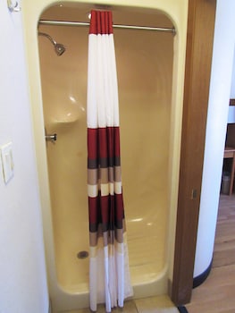 Deluxe Room, 1 Queen Bed, Non Smoking