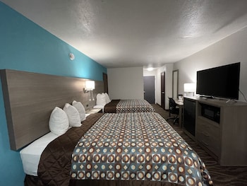 Room, 2 Queen Beds, Non Smoking