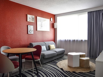 Family Suite, 1 Queen Bed with Sofa bed