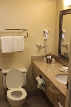Superior Room, 2 Queen Beds (Smoke Free)