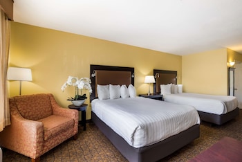 Standard Room, 2 Queen Beds, Non Smoking, Refrigerator & Microwave