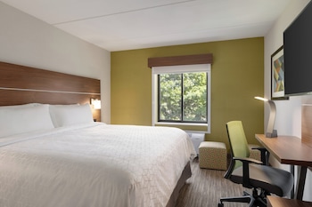 Standard Room, 1 King Bed, Accessible Bathtub (Communications, Mobility)