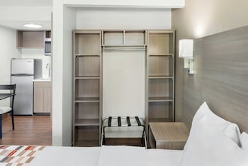 Suite, 1 Double Bed, Non Smoking