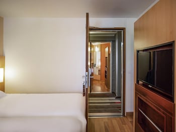 Room, 2 Double Beds, Connecting Rooms