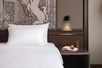 Superior Room (View)