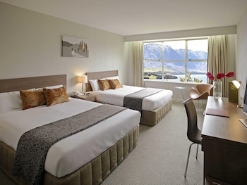 Room, 2 Queen Beds, Lake View