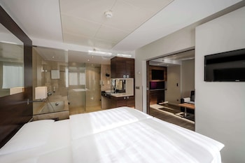Suite (Spagos)