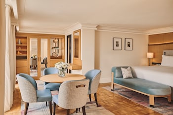 Balcony Junior Suite
