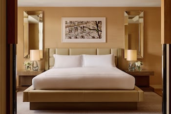 Two Bedroom Chelsea Suite